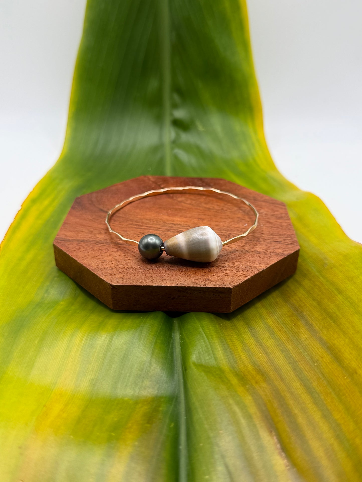 Tahitian Bangle Size 8" Gold Filled