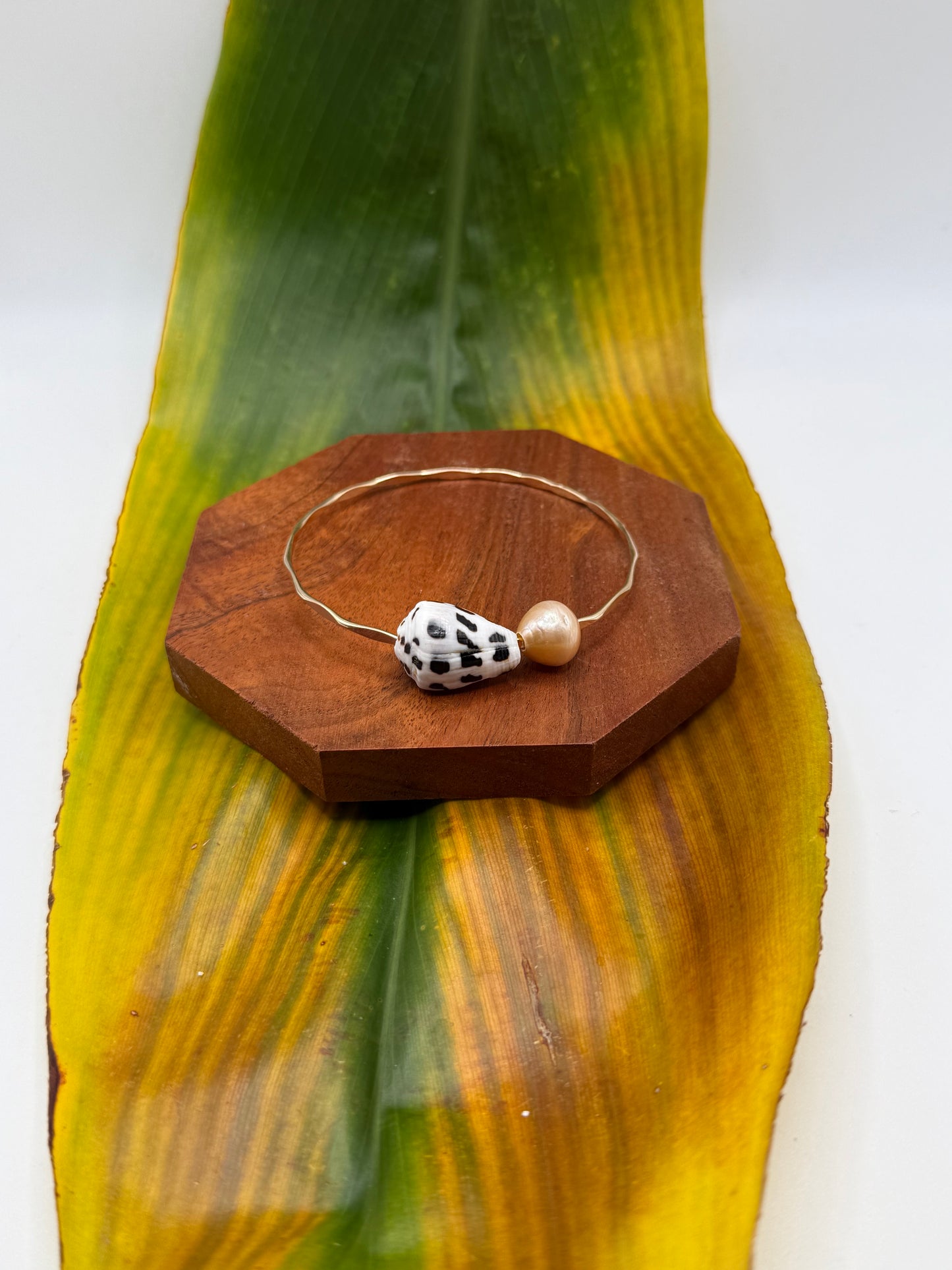 Tahitian Bangle Size 8" Gold Filled