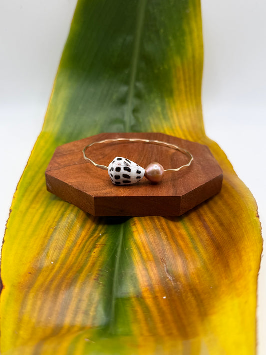 Tahitian Bangle Size 8" Gold Filled