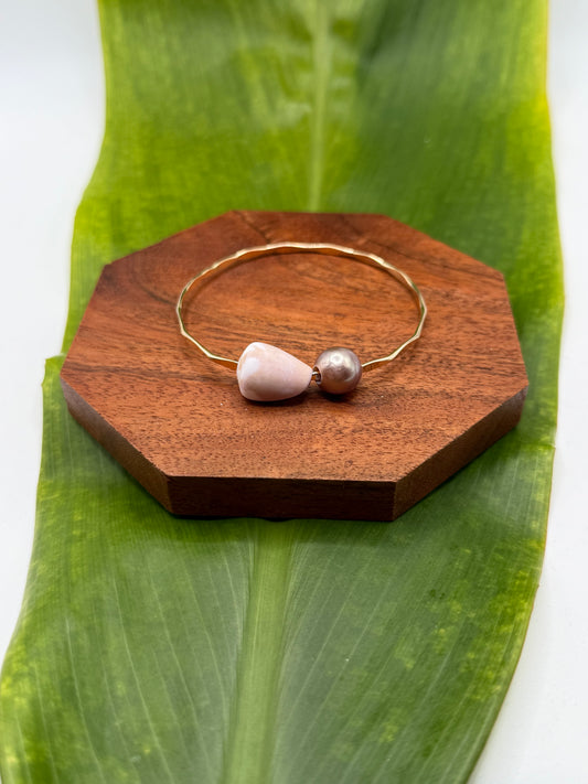 Fiji Bangle Size 7" Gold Filled