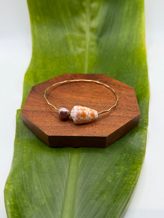 Fiji Bangle Size 8" Gold Filled