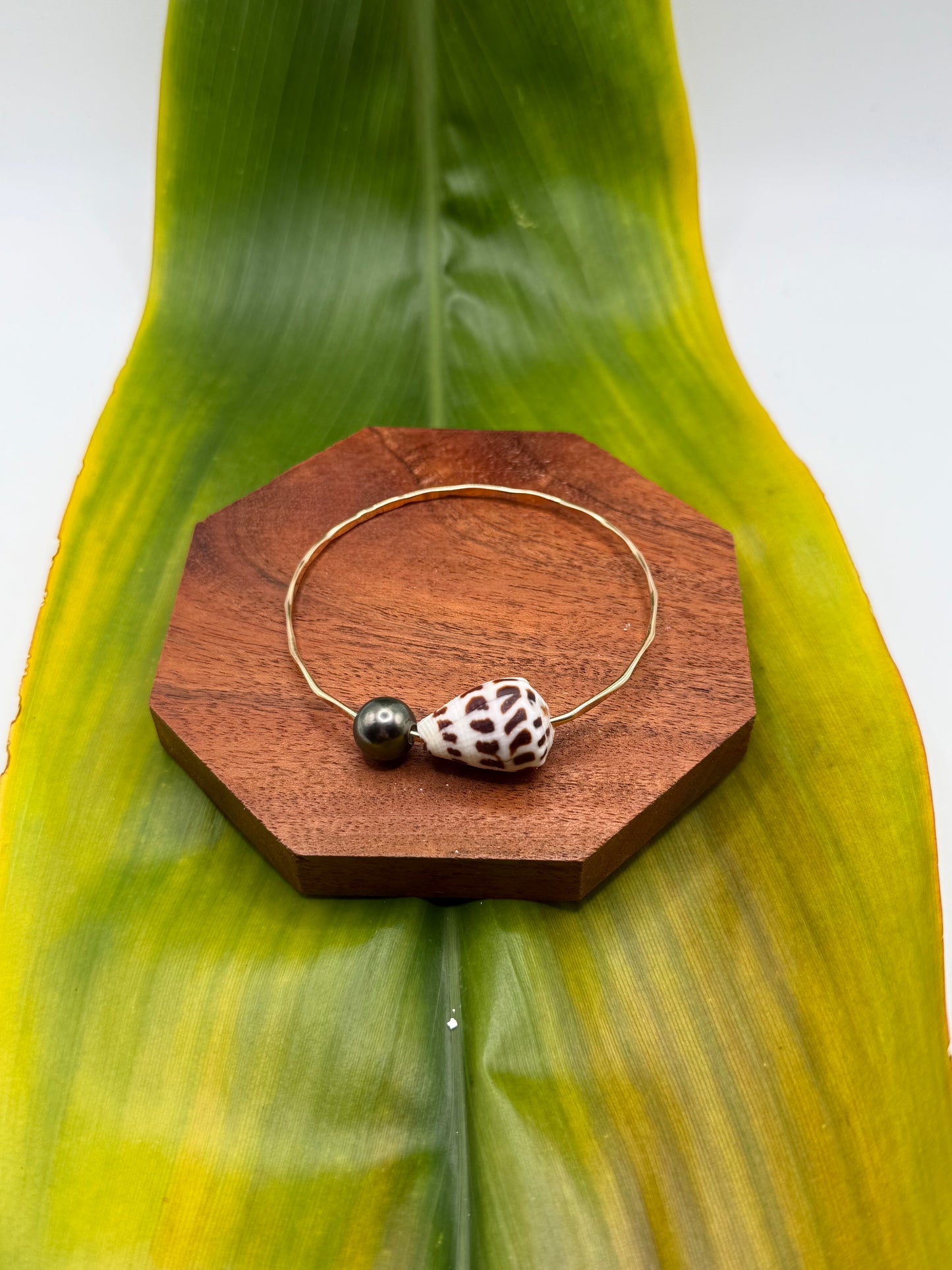 Tahitian Bangle Size 8" Gold Filled