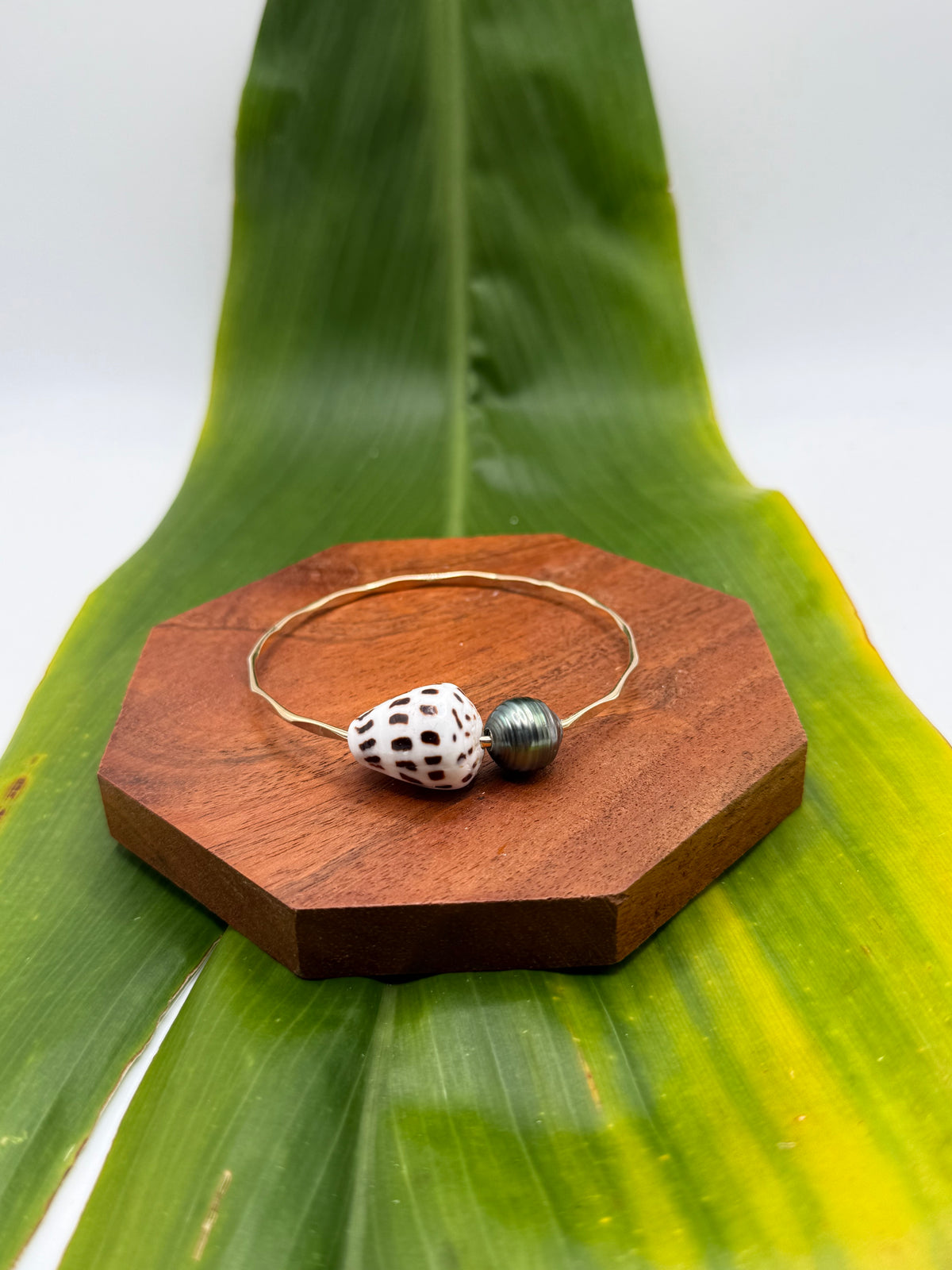 Tahitian Bangle Size 7.5" Gold Filled