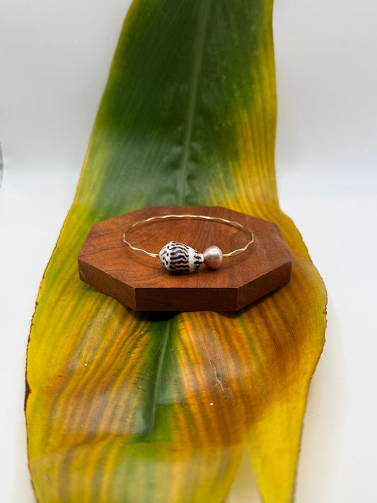 Tahitian Bangle Size 8" Gold Filled