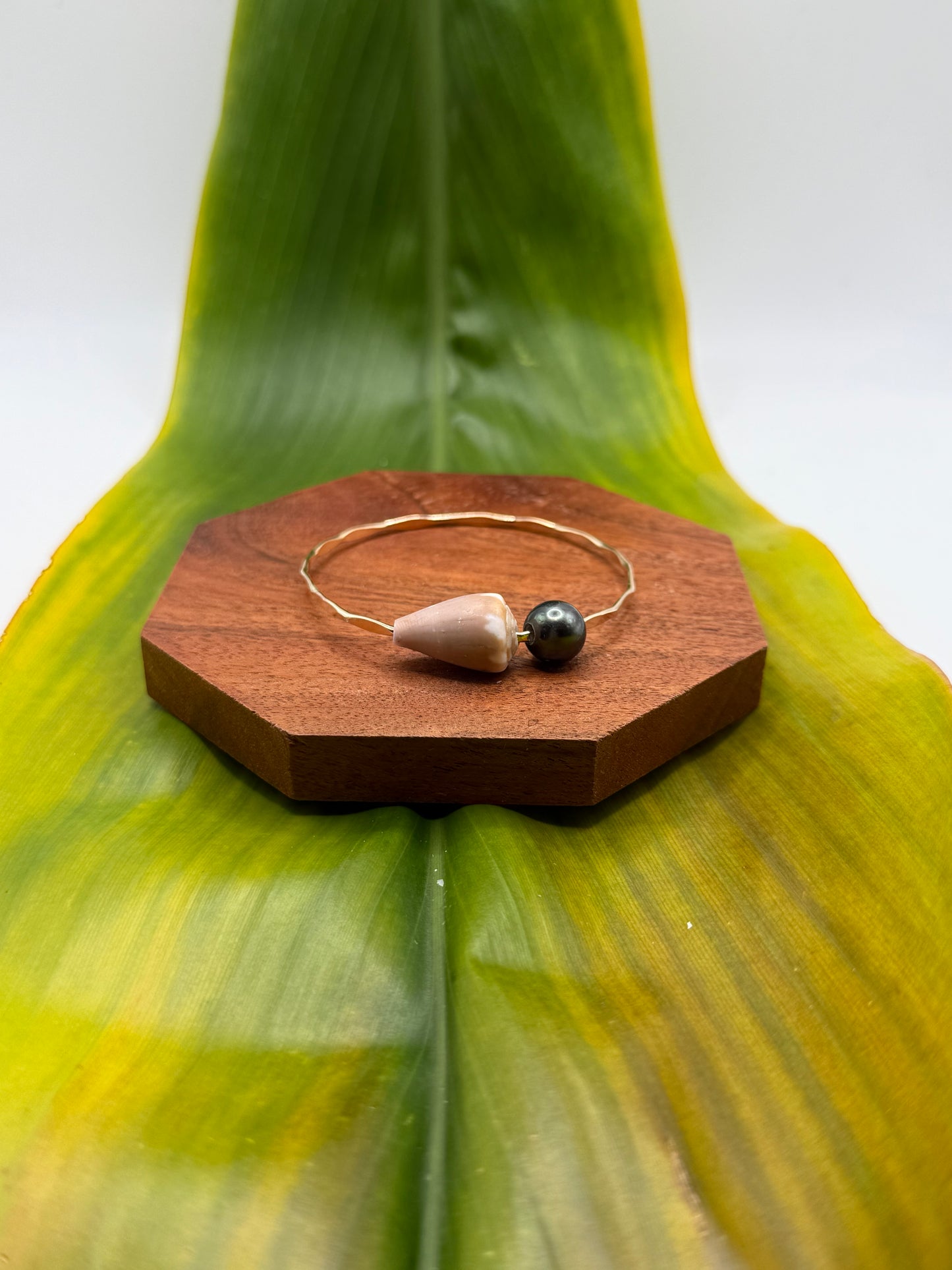 Tahitian Bangle Size 7" Gold Filled