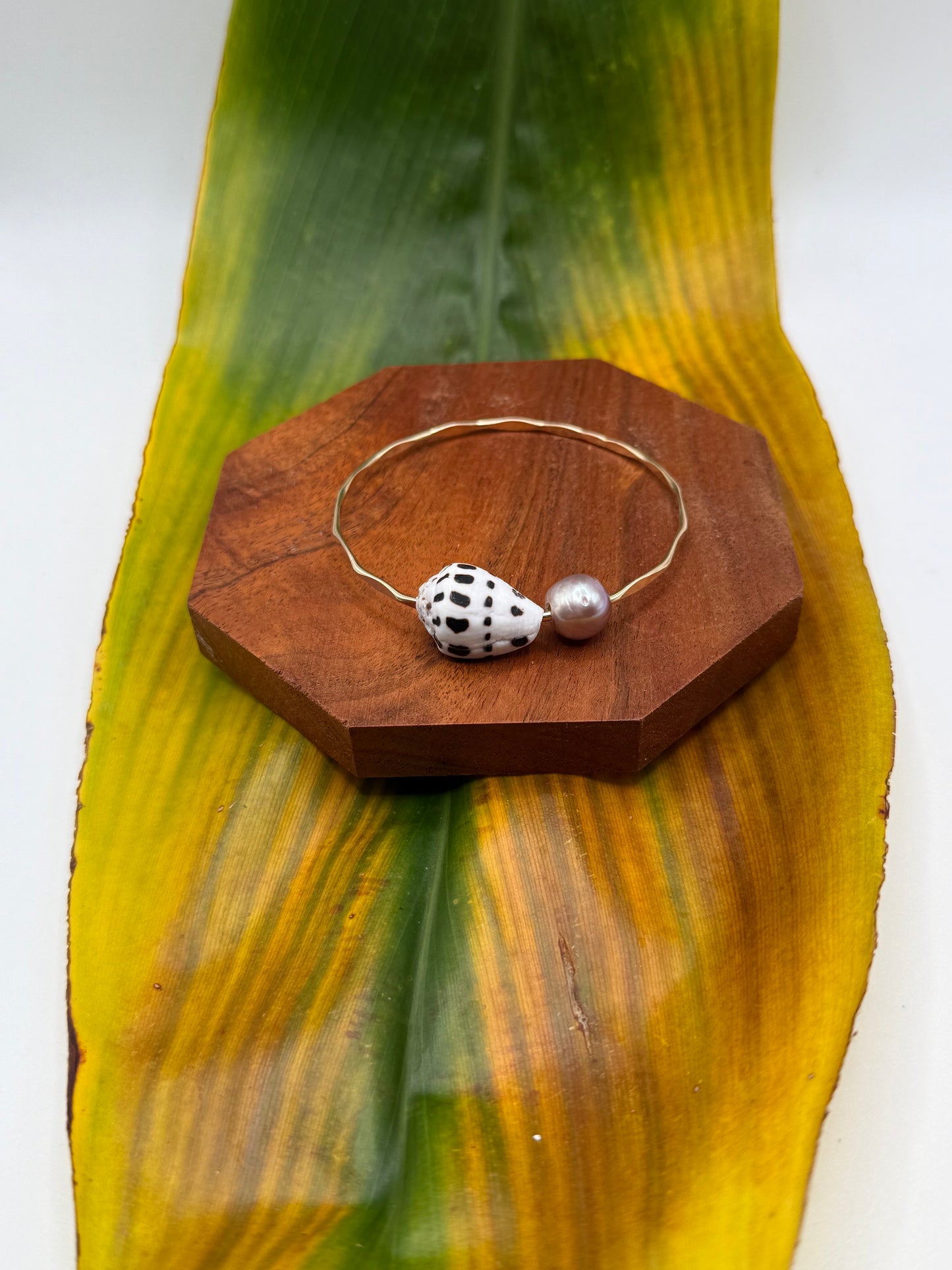 Tahitian Bangle Size 7.5" Gold Filled