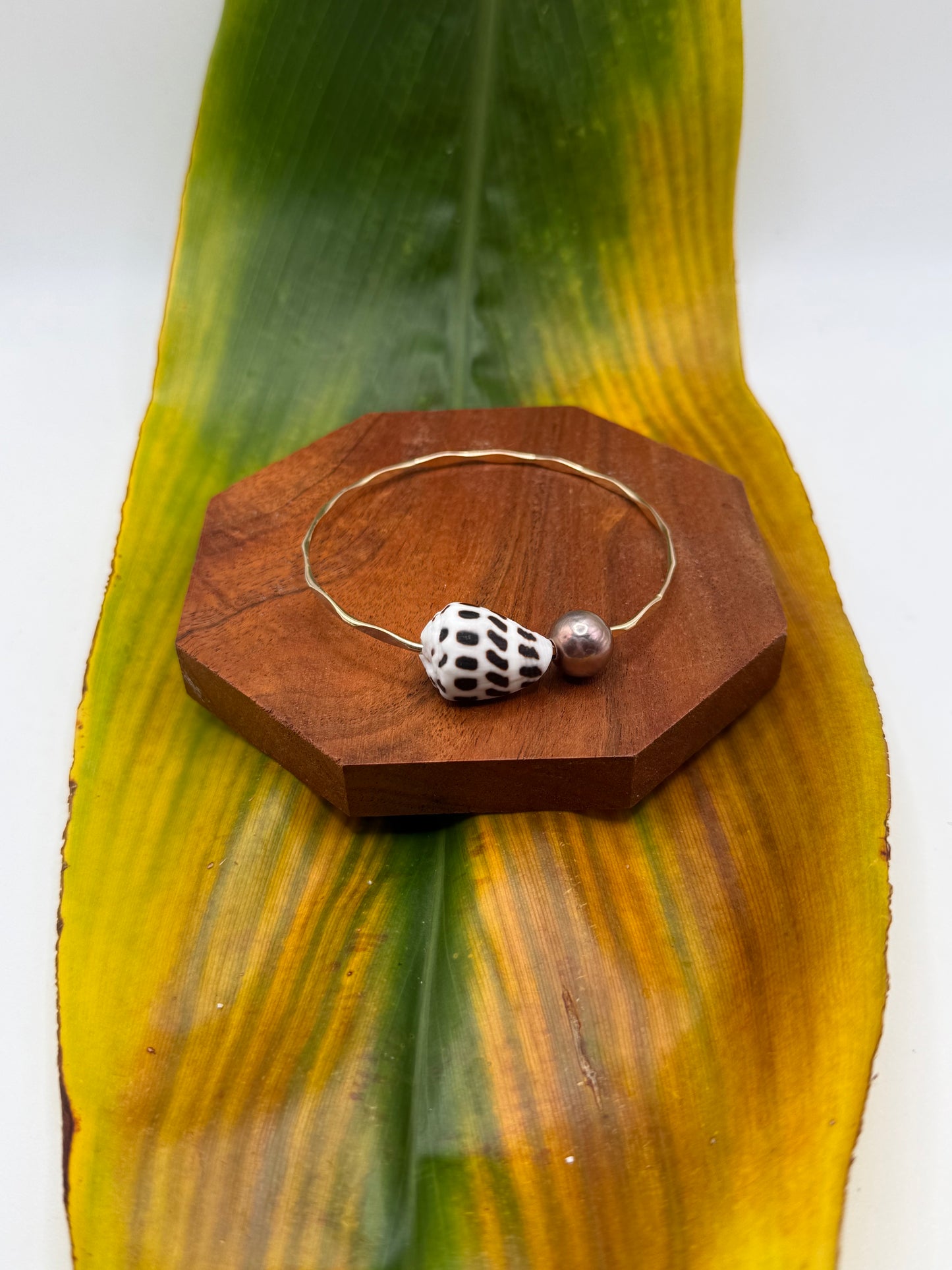 Tahitian Bangle Size 8" Gold Filled