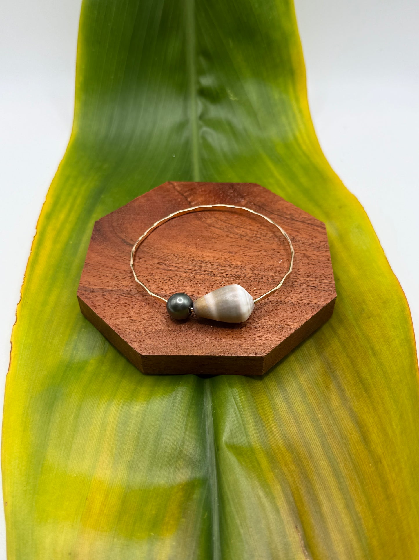 Tahitian Bangle Size 8" Gold Filled