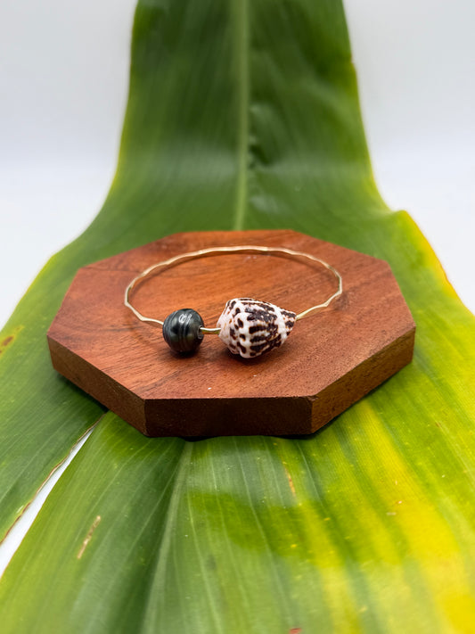 Tahitian Bangle Size 8" Gold Filled