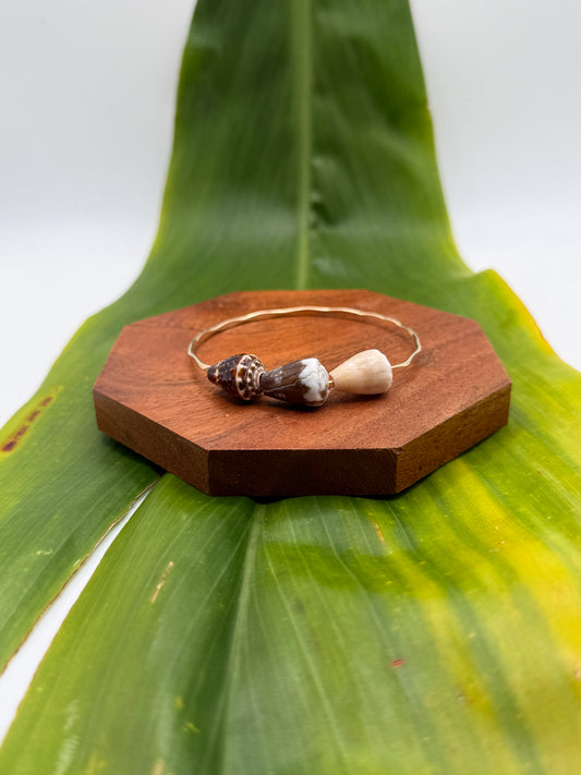 7.5” Triple Cone Shell Bangle Gold Filled