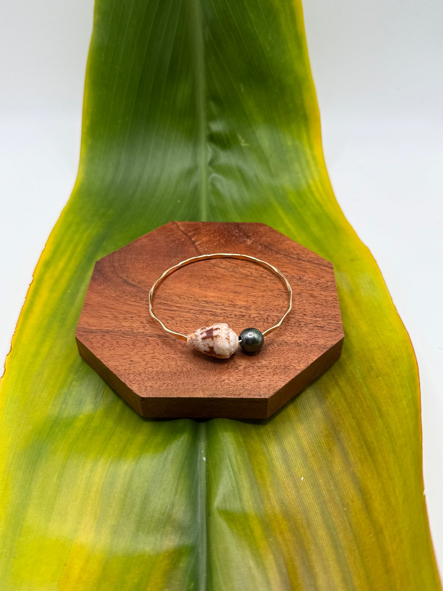 Tahitian Bangle Size 7" Gold Filled