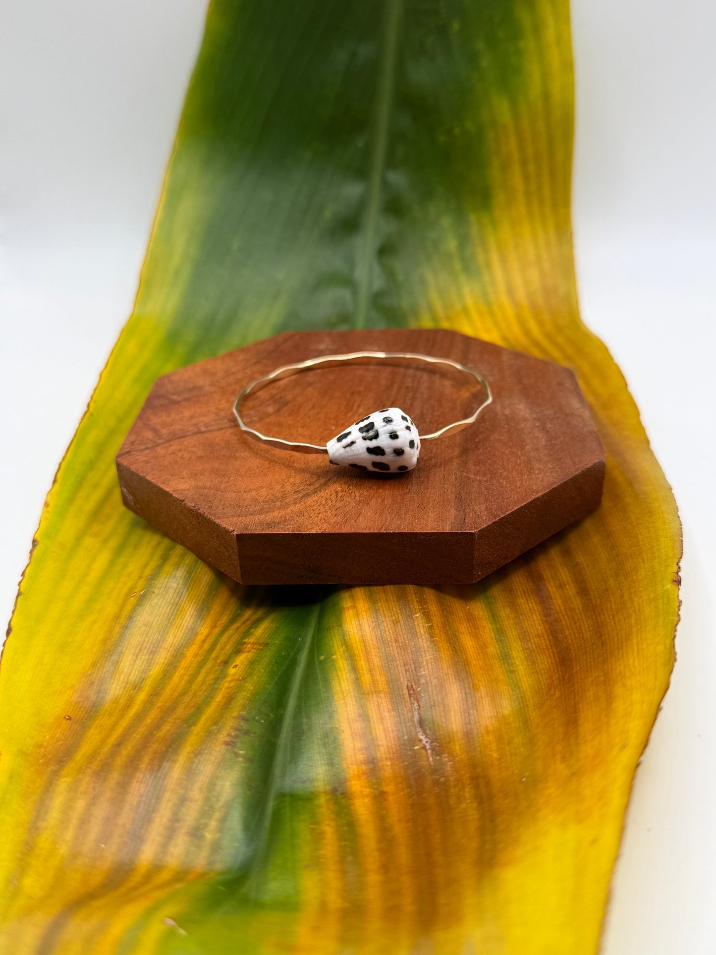 Tahitian Bangle Size 7" Gold Filled