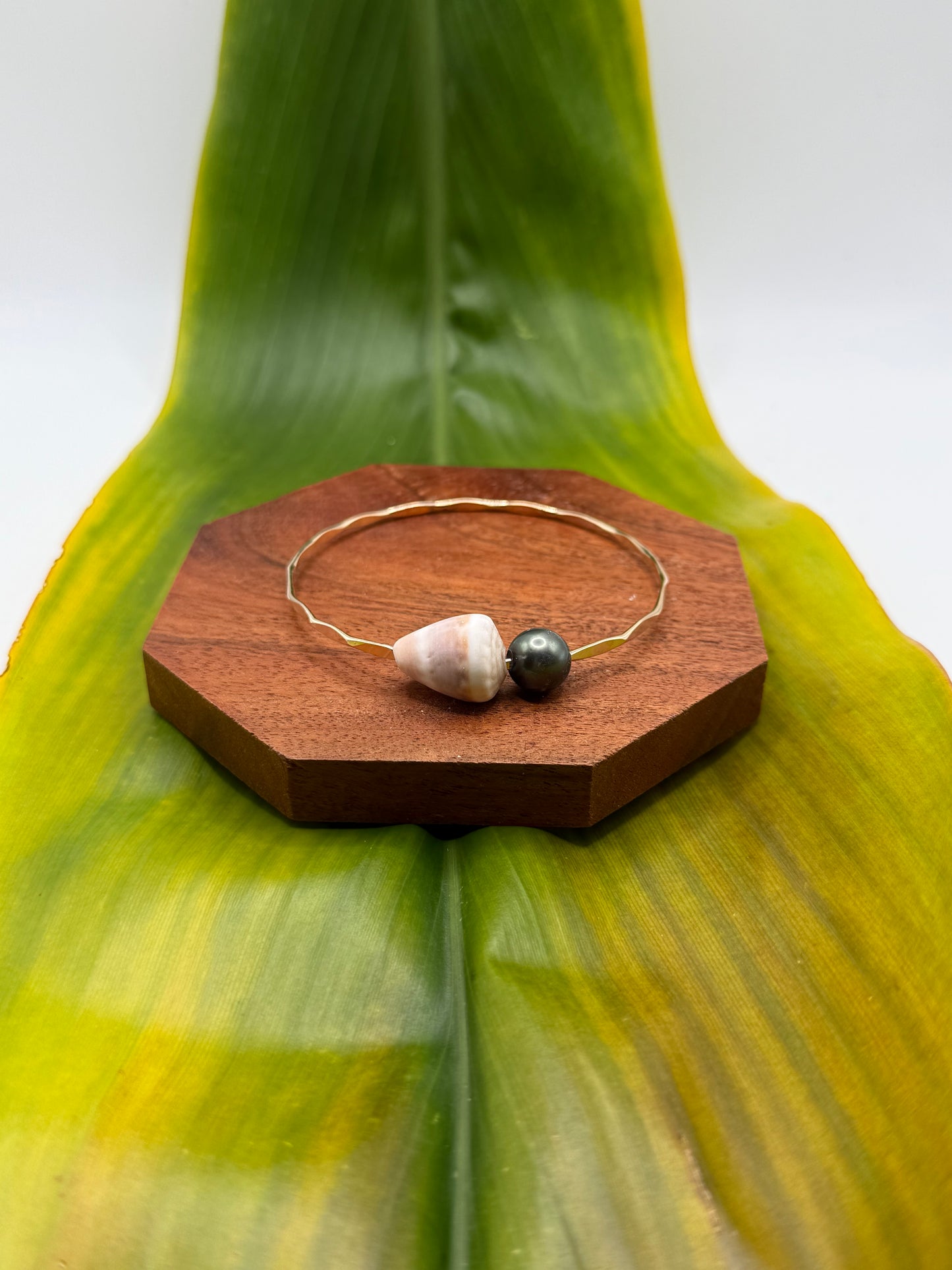 Tahitian Bangle Size 8" Gold Filled