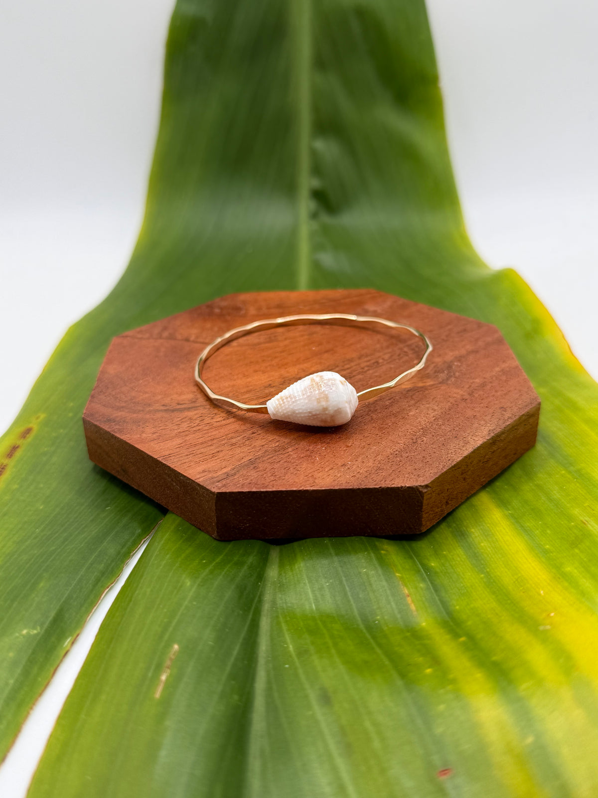 Tahitian Bangle Size 7" Gold Filled