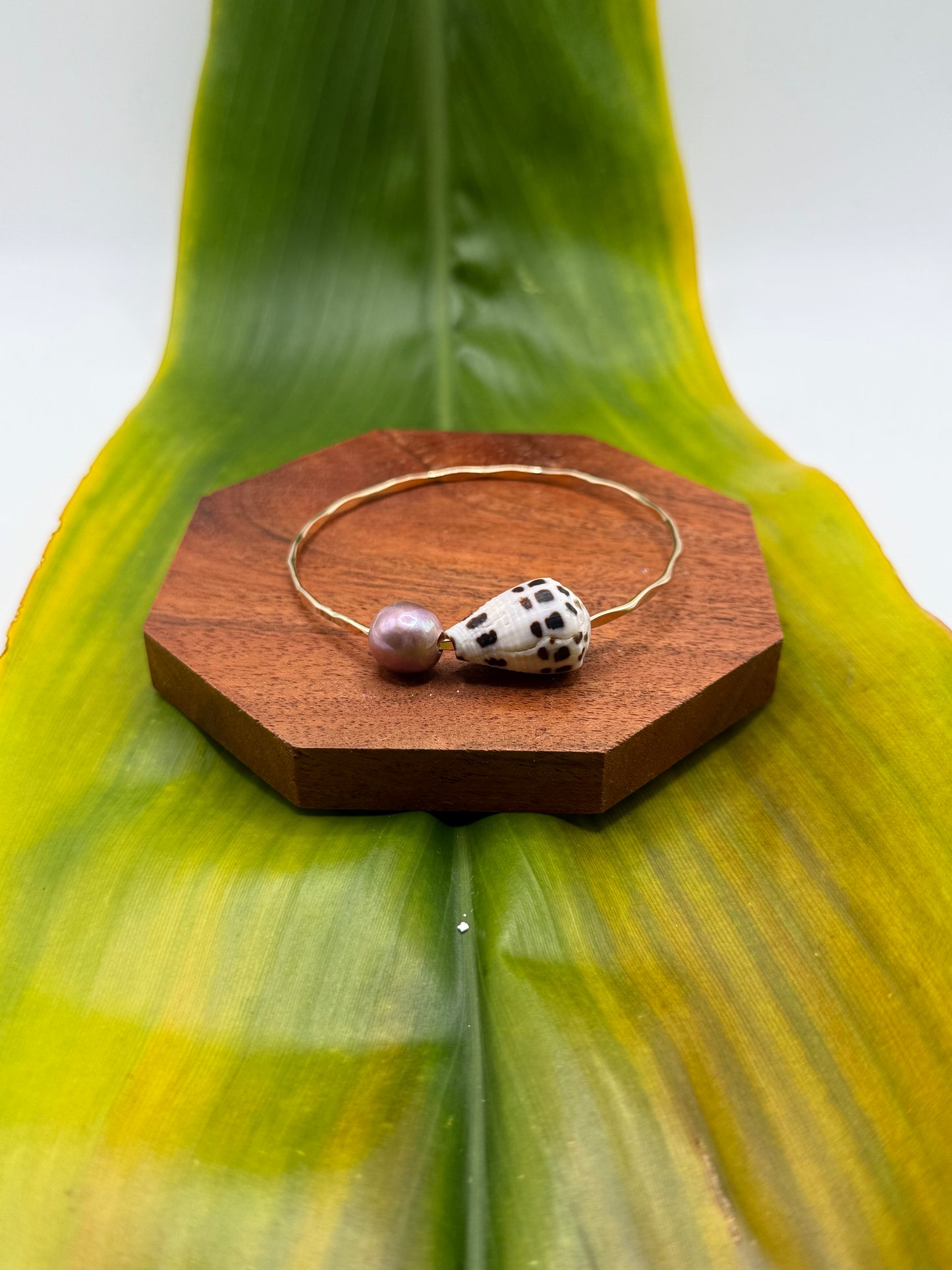 Tahitian Bangle Size 8" Gold Filled