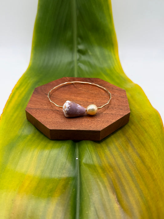 Tahitian Bangle Size 8" Gold Filled