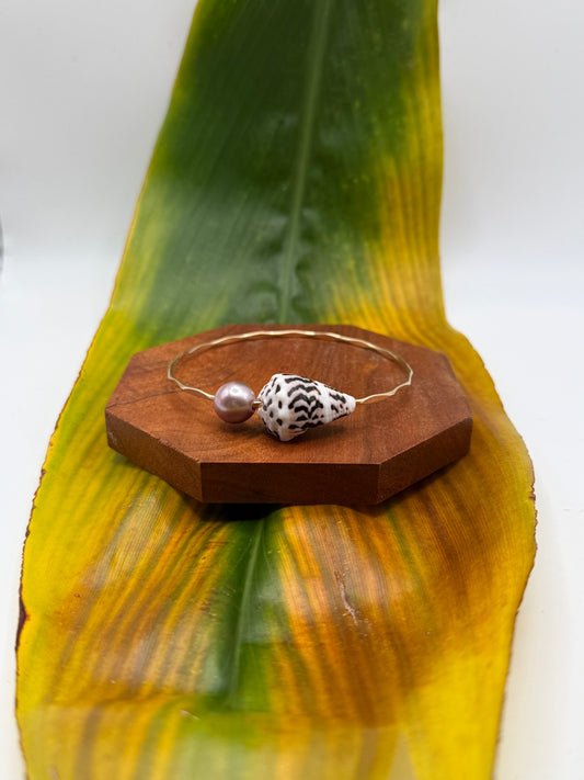 Tahitian Bangle Size 9" Gold Filled