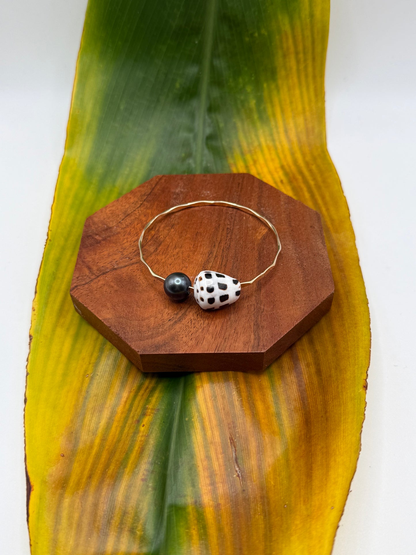 Tahitian Bangle Size 7" Gold Filled