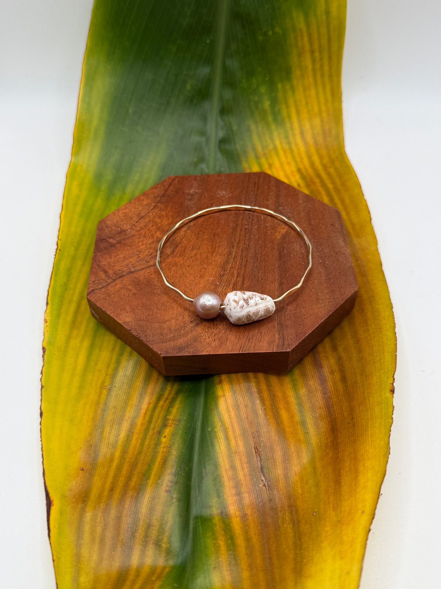 Fiji Bangle Size 7.5" Gold Filled