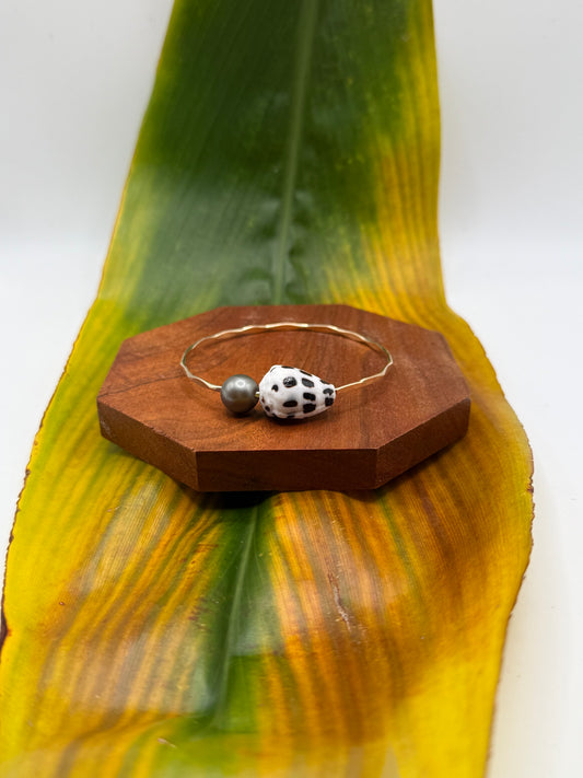 Tahitian Bangle Size 7.5" Gold Filled