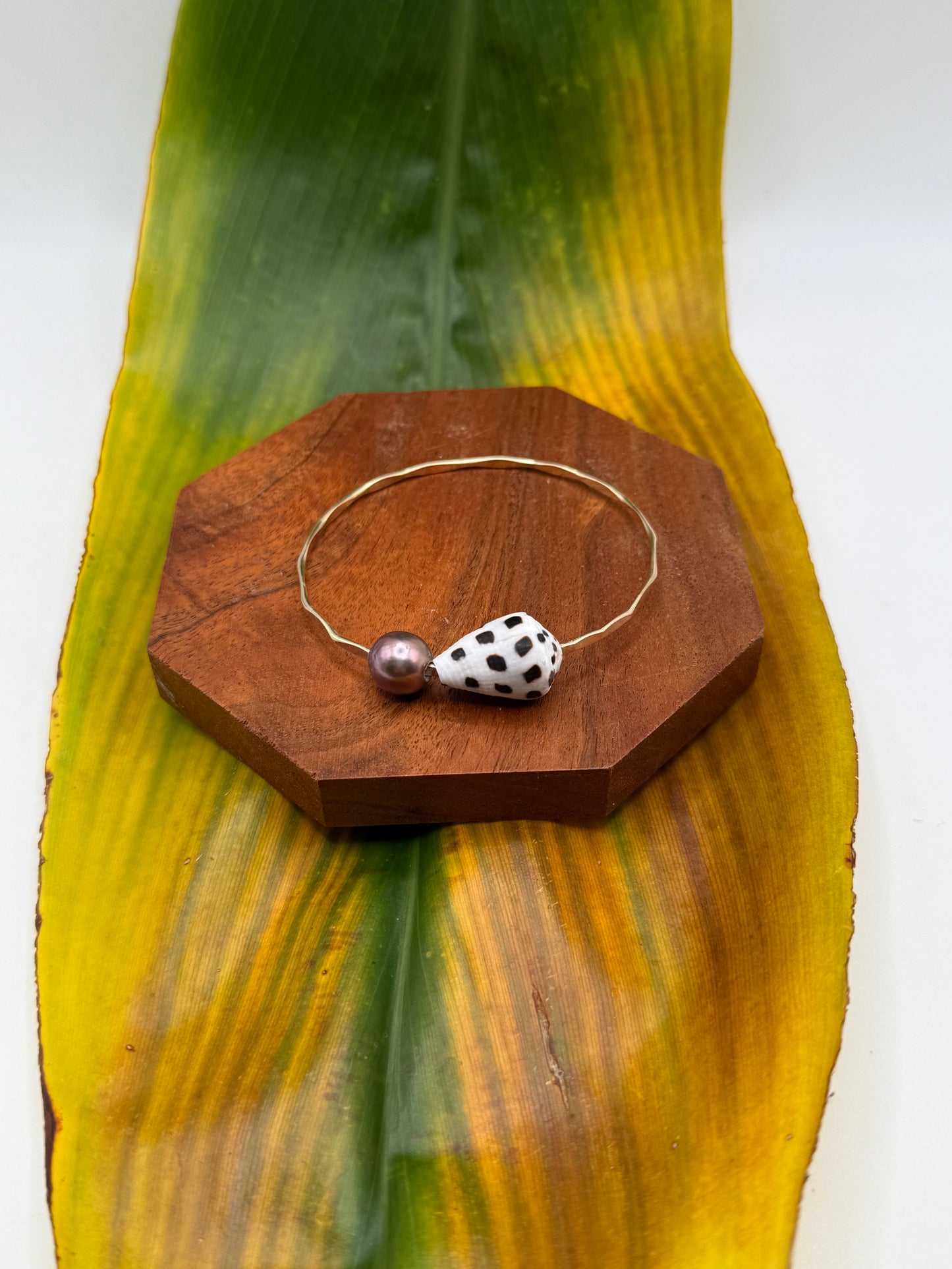 Tahitian Bangle Size 7.5" Gold Filled