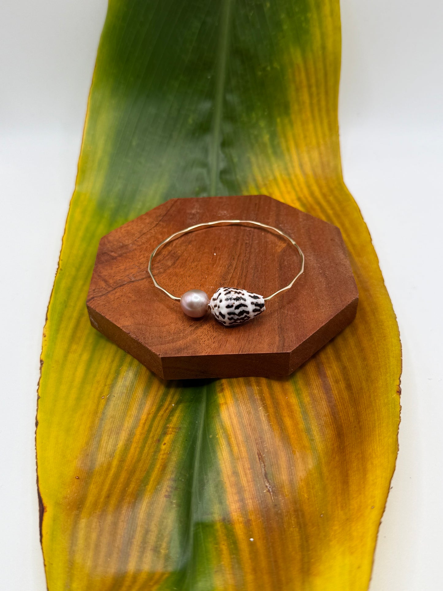 Tahitian Bangle Size 7.5" Gold Filled