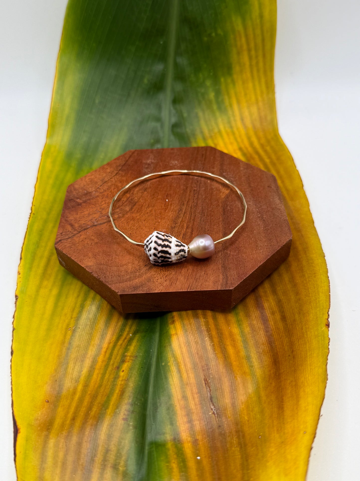 Tahitian Bangle Size 7.5" Gold Filled